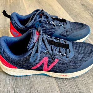 New Balance Road Running Shoes size 8